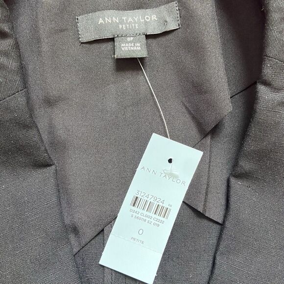 Ann Taylor Button Roll Tab Sleeve Linen Blend Blazer Black Size 0P - Picture 5 of 10